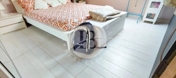 4-salle Penthouse à Finale Ligure, Italy No. 36953 11