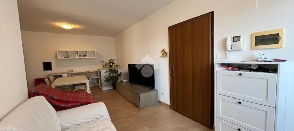 2-salle Appartement à Giussano, Italy No. 271921 8