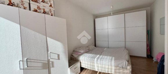 2-salle Appartement à Giussano, Italy No. 271921 13