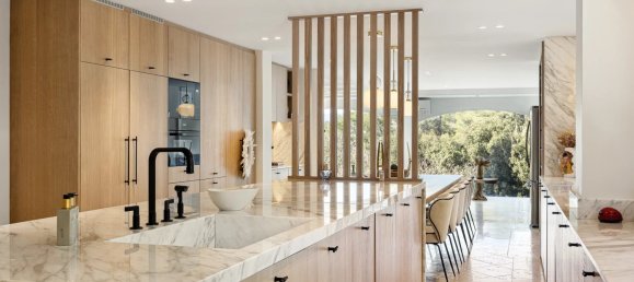 6 bedrooms Villa in La Colle-sur-Loup, France No. 1405 7