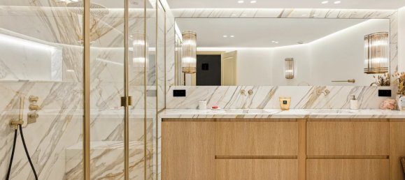 6 bedrooms Villa in La Colle-sur-Loup, France No. 1405 10