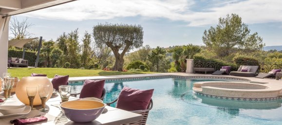 6 bedrooms Villa in La Colle-sur-Loup, France No. 1405 3