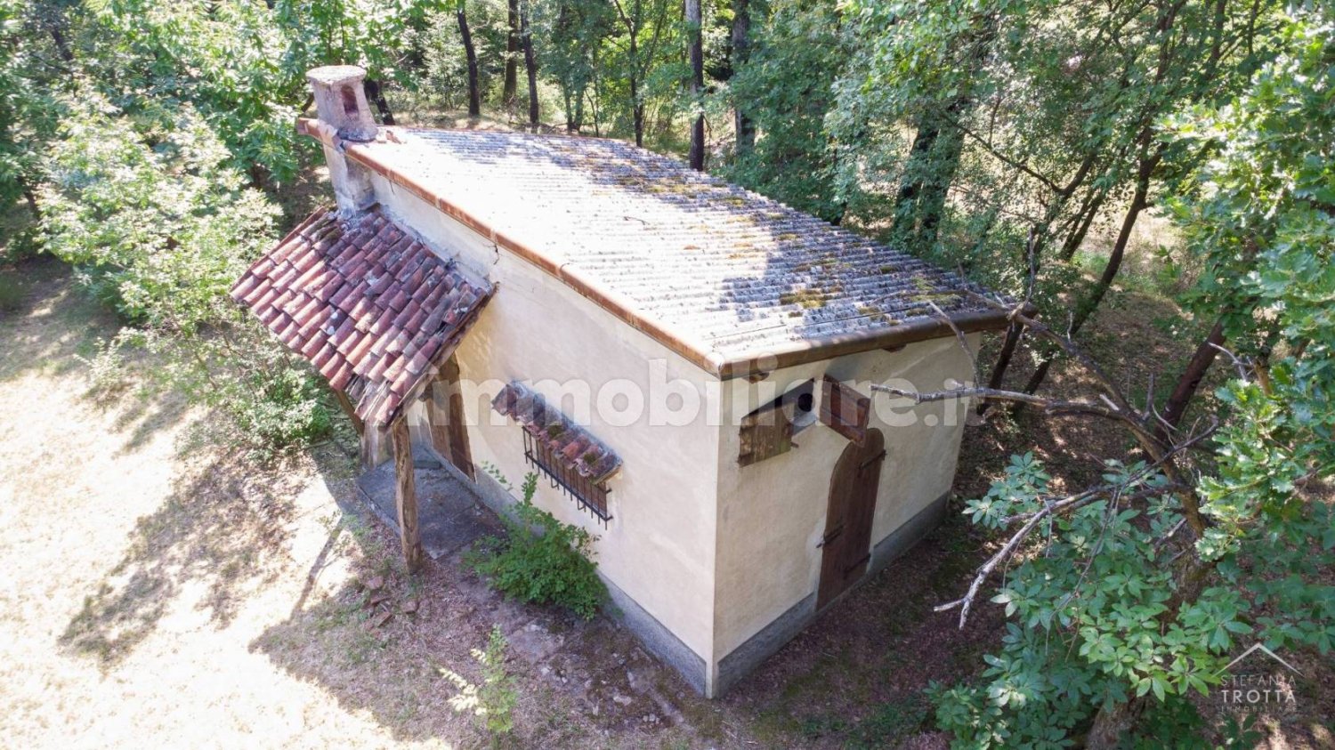  قطعة أرض في Arquata Scrivia, Italy 2030متر مربع رقم 305442