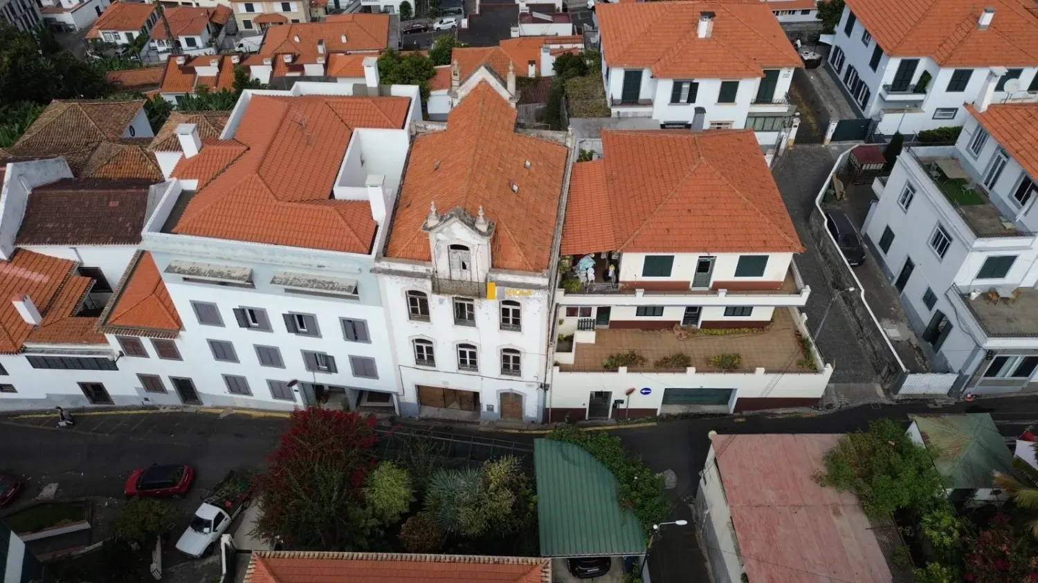 12 bedrooms Building in Funchal, Portugal No. 255301