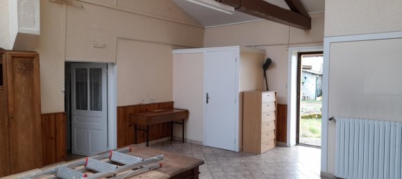 Casa de 3 dormitorios en Belmont-de-la-Loire, France No. 190799 9