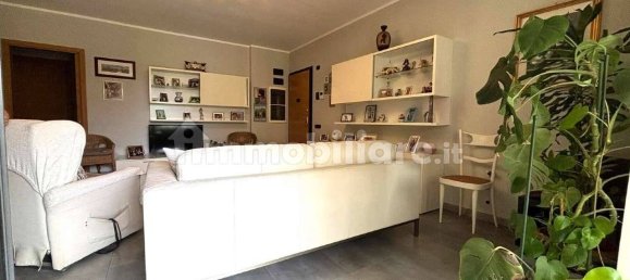 2 bedrooms Apartment in Milan, Italy No. 335987 4