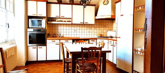 3 Schlafzimmer Haus in Vienne, France, Nr. 318836 7