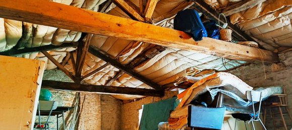 3 Schlafzimmer Haus in Vienne, France, Nr. 318836 10