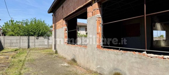 3-Zimmer Lagerhaus in Casaleone, Italy, Nr. 154819 6