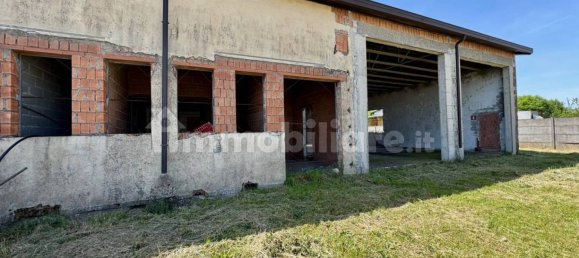 3-Zimmer Lagerhaus in Casaleone, Italy, Nr. 154819 2