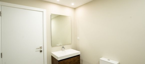 4 bedrooms Villa in Marinha Grande, Portugal No. 209023 17