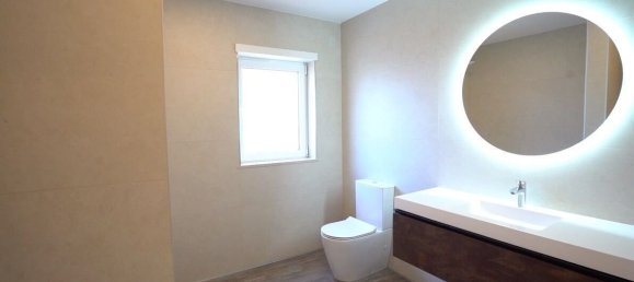 4 bedrooms Villa in Marinha Grande, Portugal No. 209023 5