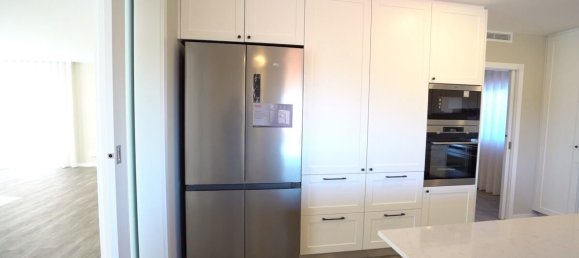 4 bedrooms Villa in Marinha Grande, Portugal No. 209023 21