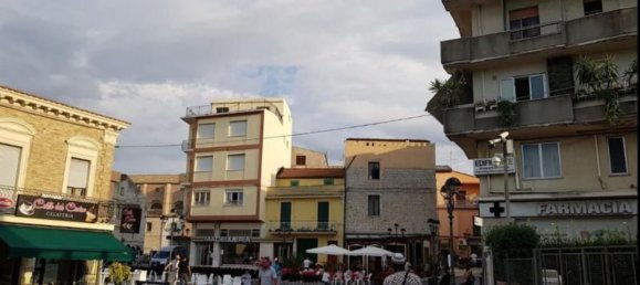 7-salle Appartement à Gissi, Italy No. 238325 4