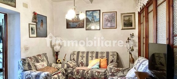 5 rooms Apartment in Montescudaio, Italy No. 145359 9