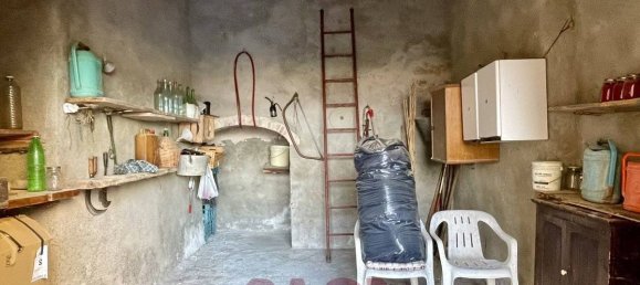 5 rooms Apartment in Montescudaio, Italy No. 145359 4