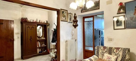 5 rooms Apartment in Montescudaio, Italy No. 145359 12