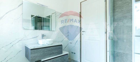 2 rooms Apartment in Rome, Italy No. 7531 12