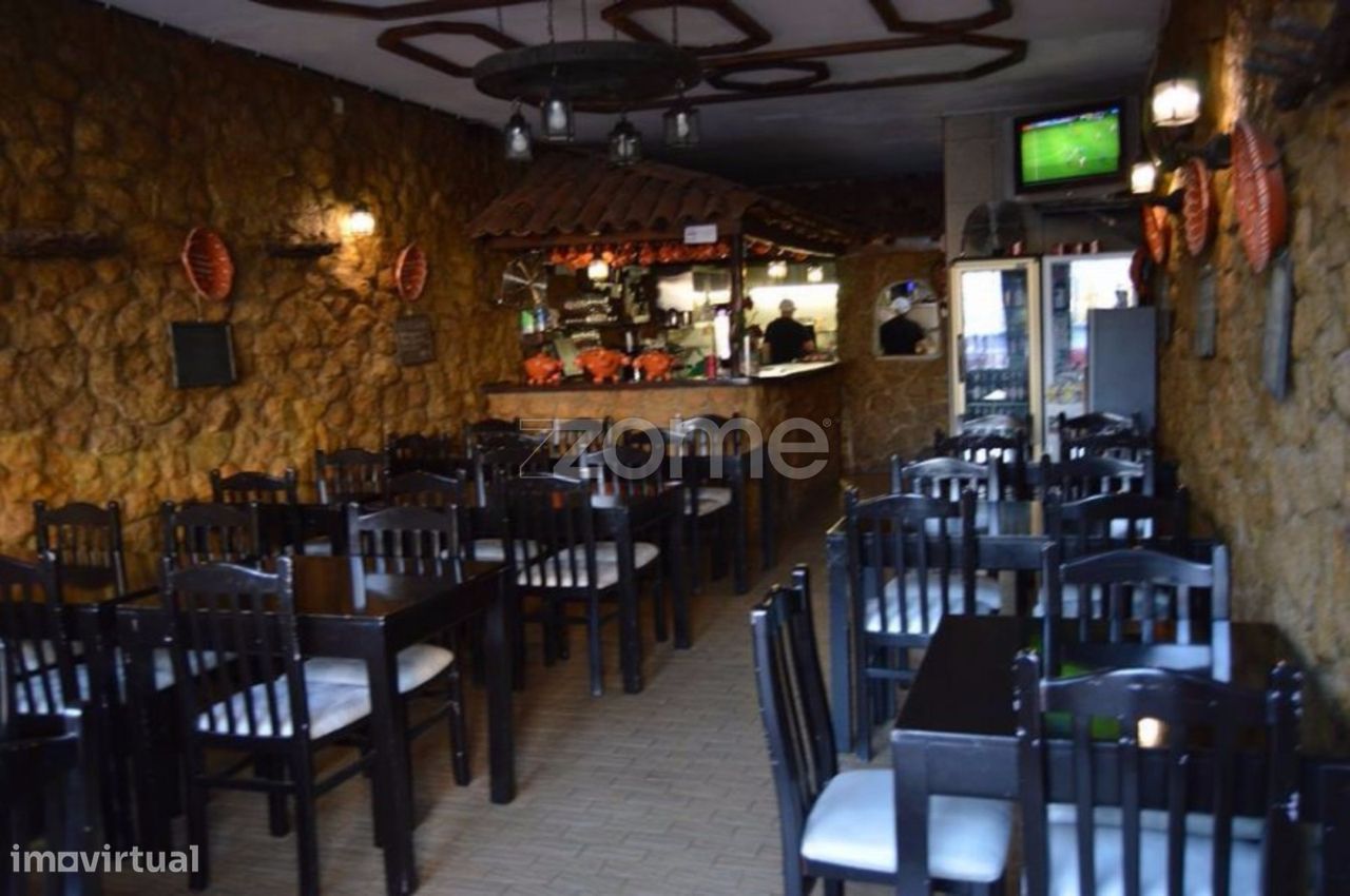 81m² Commercial property in Braga, Portugal No. 42642