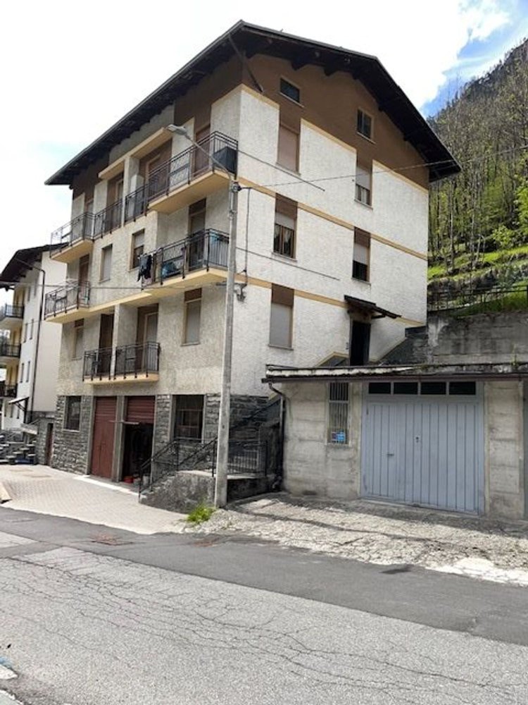 5غرفة شقة في Lanzada, Italy رقم 156588