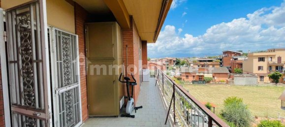 Квартира с 2 спальнями в Рим, Италия № 189618 17