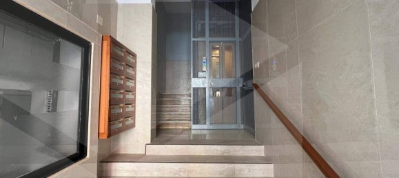 Apartamento de 3 divisões em Bari, Italy N.º 30513 30