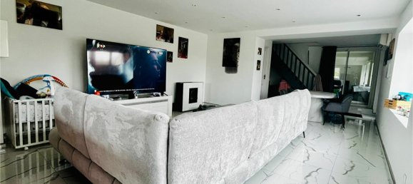 Casa de 5 dormitorios en Saint-Vaast-en-Cambresis, France No. 227707 8