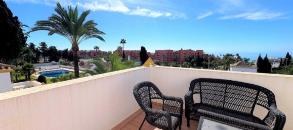 3 bedrooms Apartment in Estepona, Spain No. 185295 8