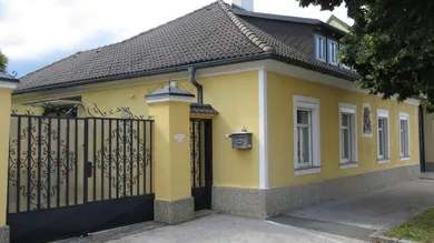 3 rooms House in Katzelsdorf, Austria No. 208187