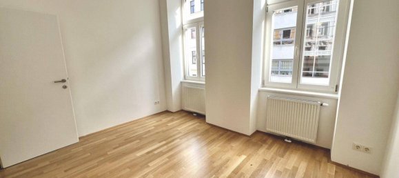 3 rooms Apartment in Favoriten, Austria No. 247264 2