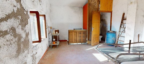 1 bedroom House in Bagni di Lucca, Italy No. 235346 4