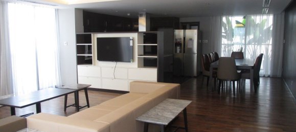 3 bedrooms Apartment in Hoan Kiem, Vietnam No. 3982 6
