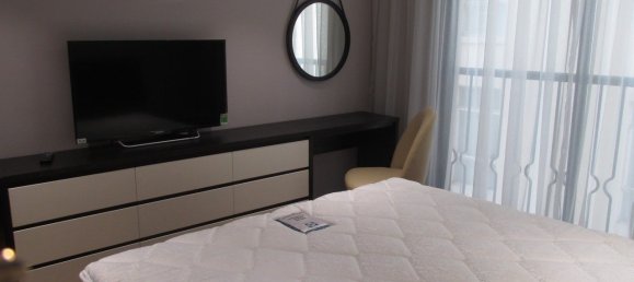 3 bedrooms Apartment in Hoan Kiem, Vietnam No. 3982 15