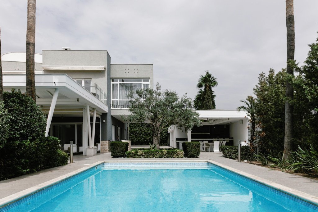 6 Schlafzimmer Villa in Pyrgos, Cyprus, Nr. 2735