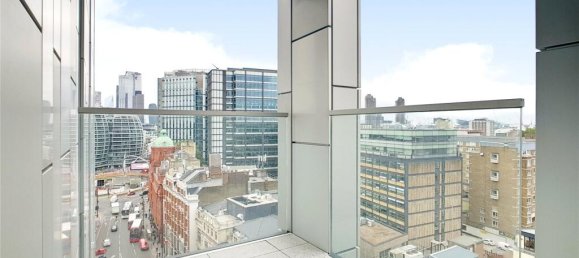 Studio in London, United Kingdom No. 8264 2