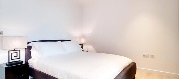 Studio in London, United Kingdom No. 8264 5