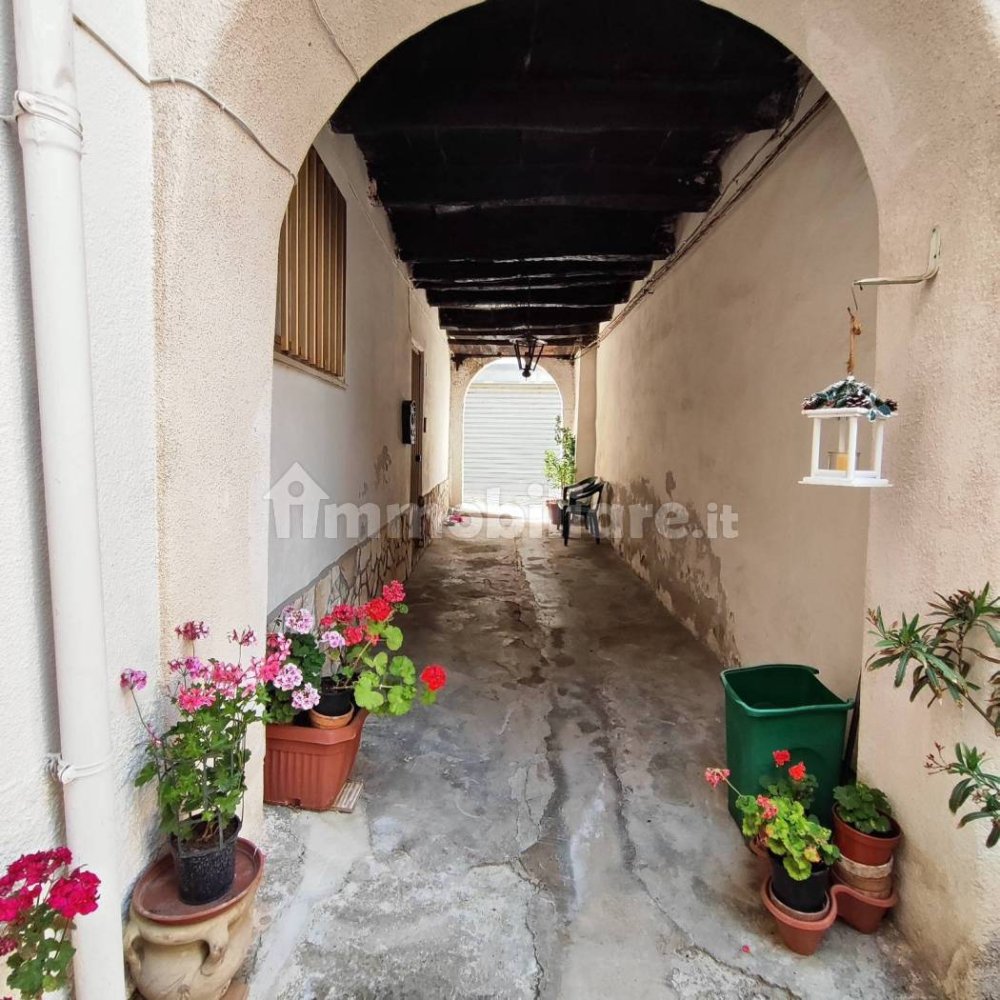 1 Schlafzimmer Villa in Montella, Italy, Nr. 338825