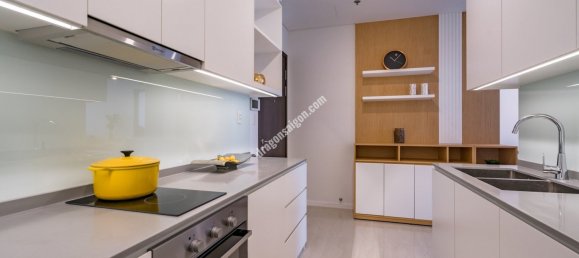 82m² Apartment in District 7, Vietnam No. 10657 3