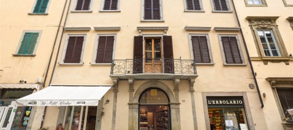 6 bedrooms Castles in Arezzo, Italy No. 392439 19