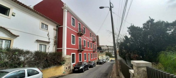 3 bedrooms Duplex in Cascais, Portugal No. 9913 9