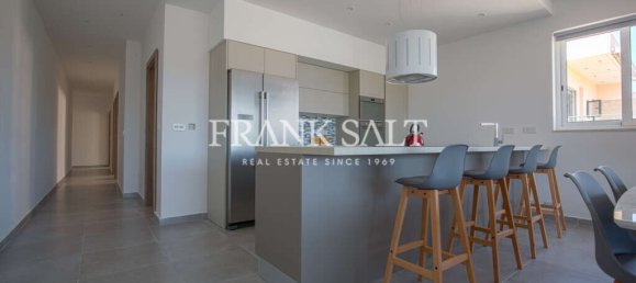 Apartamento de 3 dormitorios en Manikata, Malta No. 9322 12