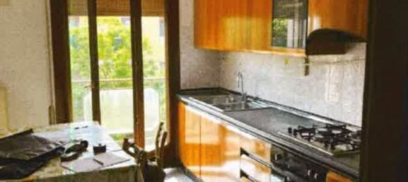 3 rooms Apartment in Spinea, Italy No. 213448 19