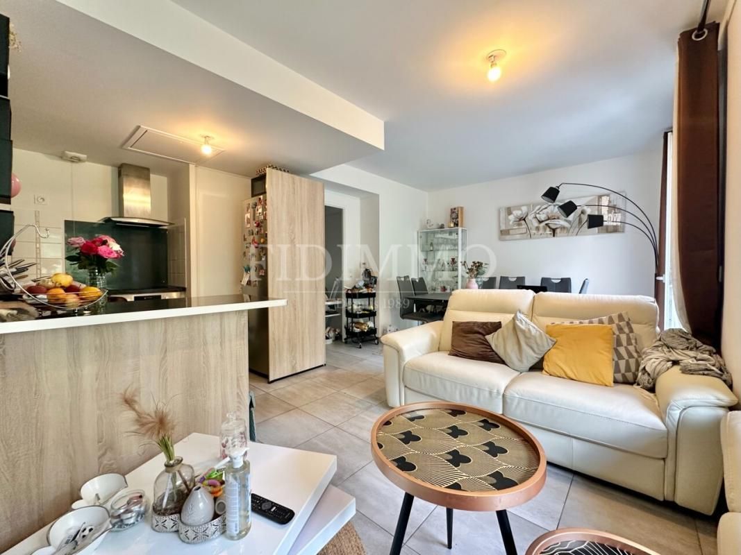 3 Schlafzimmer Stadthaus in Chennevieres-sur-Marne, France, Nr. 164845