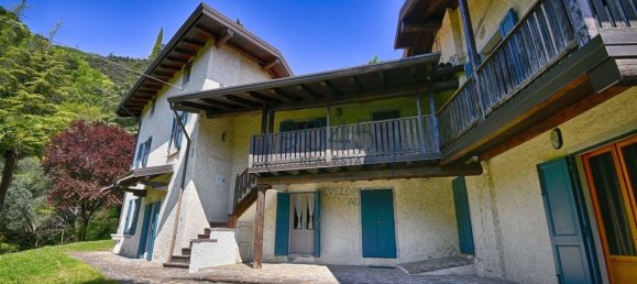 Casa de 3 dormitorios en Toscolano Maderno, Italy No. 404388 2