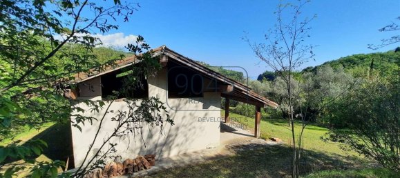 Casa de 3 dormitorios en Toscolano Maderno, Italy No. 404388 8