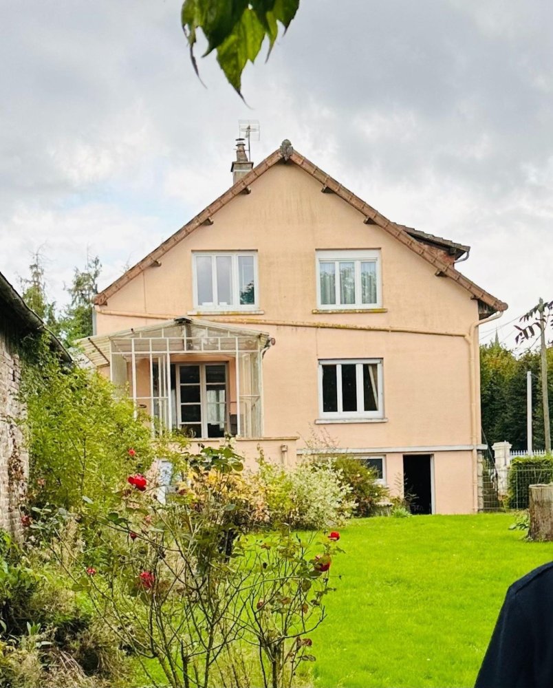 Casa de 3 dormitorios en Lignieres-Chatelain, France No. 42495