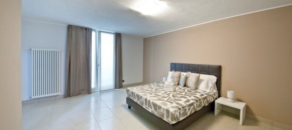 5 bedrooms Villa in Menaggio, Italy No. 55895 5