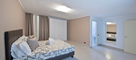 5 bedrooms Villa in Menaggio, Italy No. 55895 3