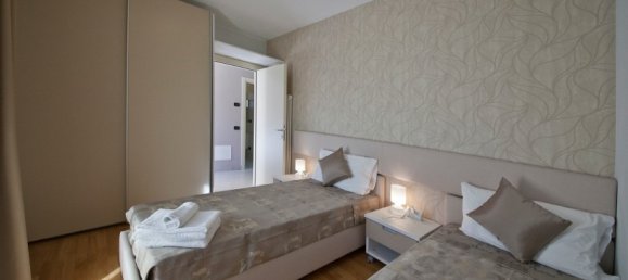 5 bedrooms Villa in Menaggio, Italy No. 55895 8