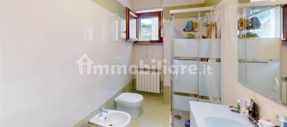2 Schlafzimmer Wohnung in Passignano sul Trasimeno, Italy, Nr. 282053 16